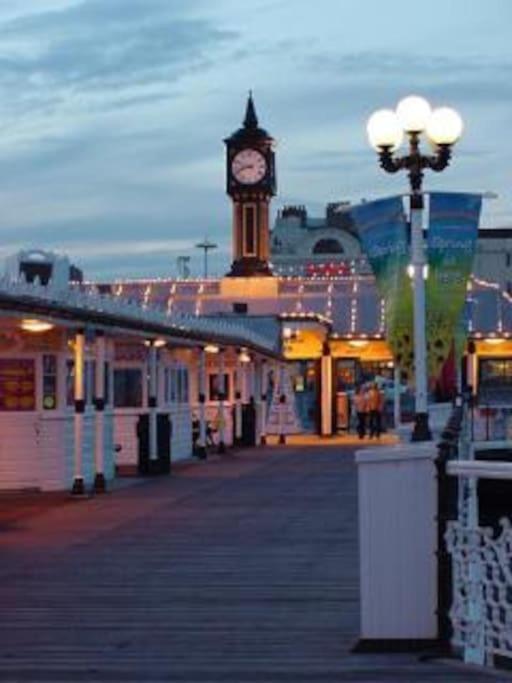 Regency Brighton Seafront Apartment Luaran gambar